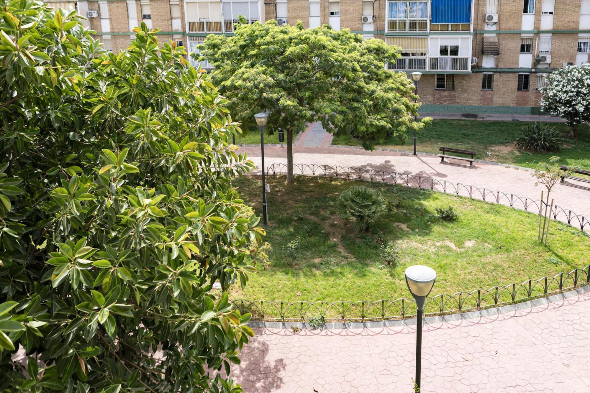 Apartamento Malaga El Faro Luaran gambar